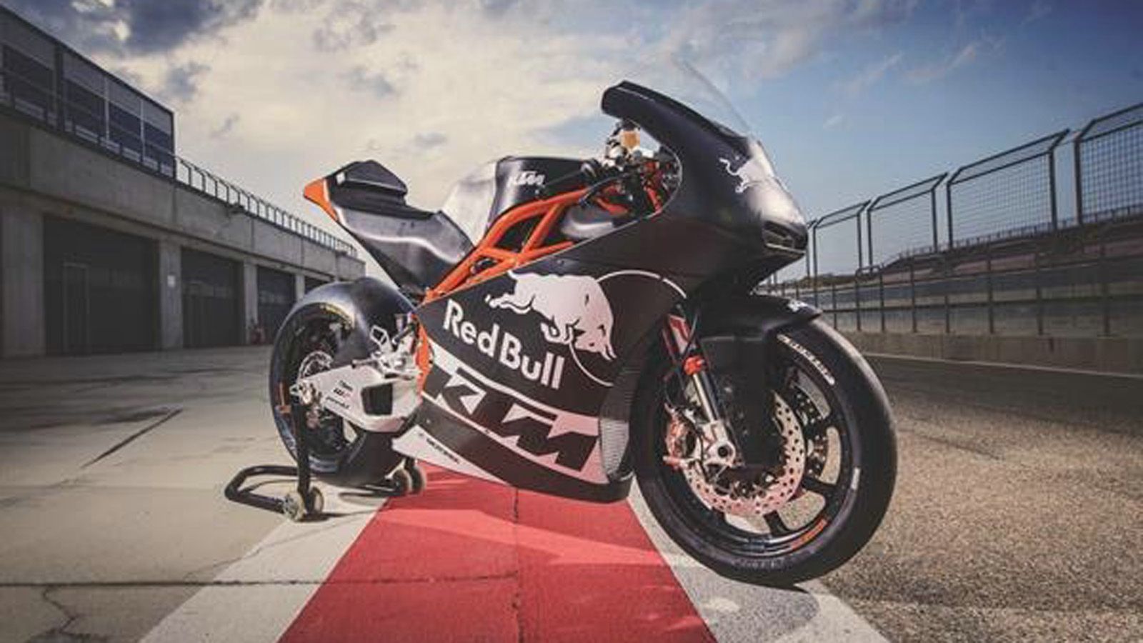 Έτοιμη η ομάδα της ΚΤΜ για την Moto2!