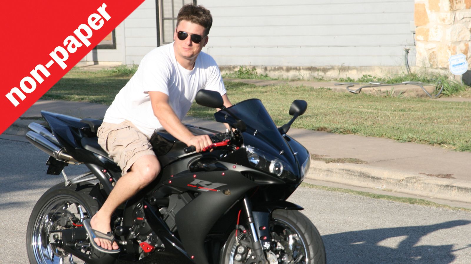 Συνειδητοποιούμε πόσο μεγάλο κίνδυνο διατρέχουμε, όταν βγαίνουμε στο δρόμο χωρίς προστατευτικό εξοπλισμό;