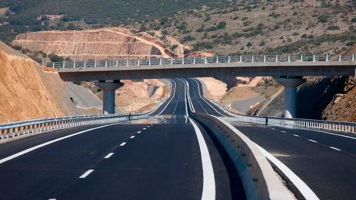 Την προσοχή των οδηγών συνιστά η Ολυμπία Οδός κατά την έξοδο του τριημέρου της Καθαράς Δευτέρας.