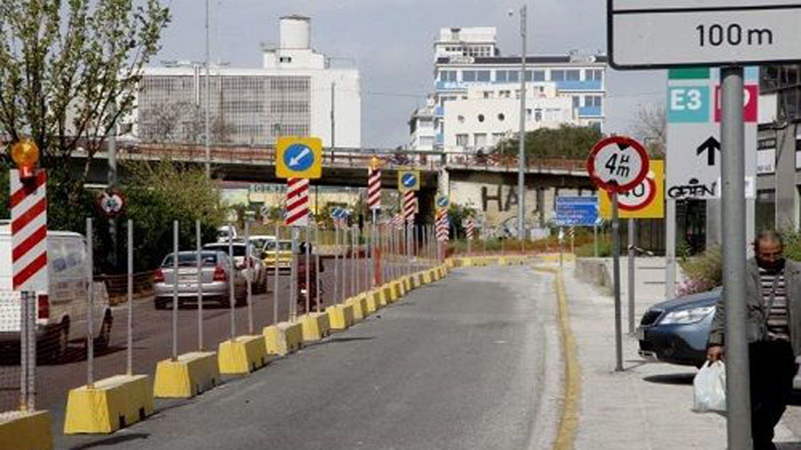 Κυκλοφοριακές ρυθμίσεις διαρκείας ισχύουν ήδη στην περιοχή του Πειραιά.