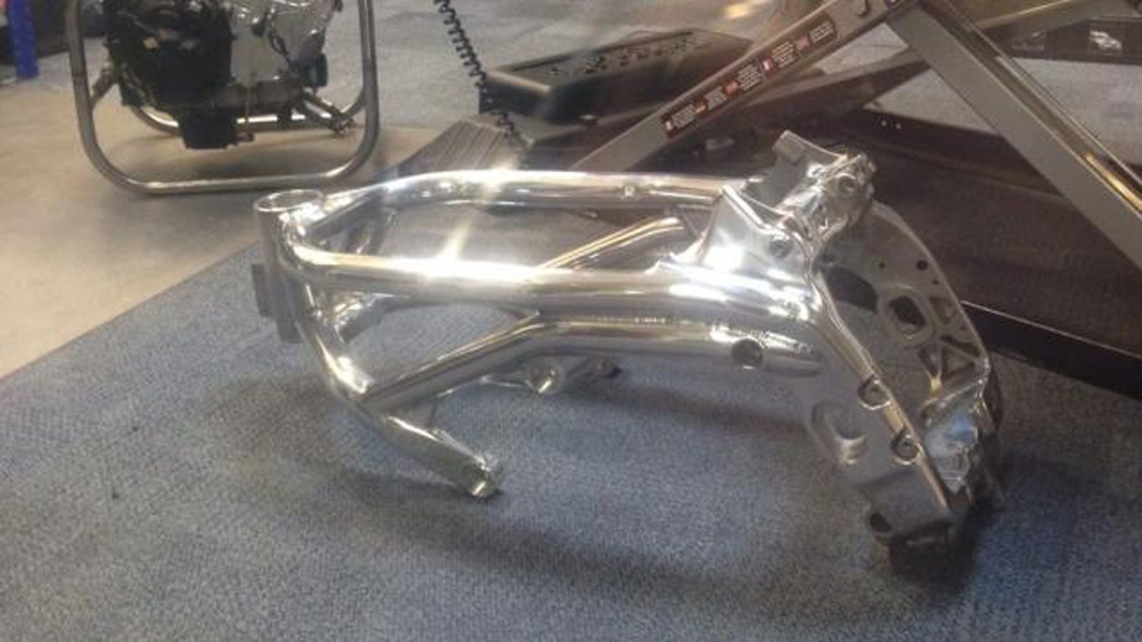 Να λοιπόν το νέο πλαίσιο! Όμορφο, δεν νομίζετε; 