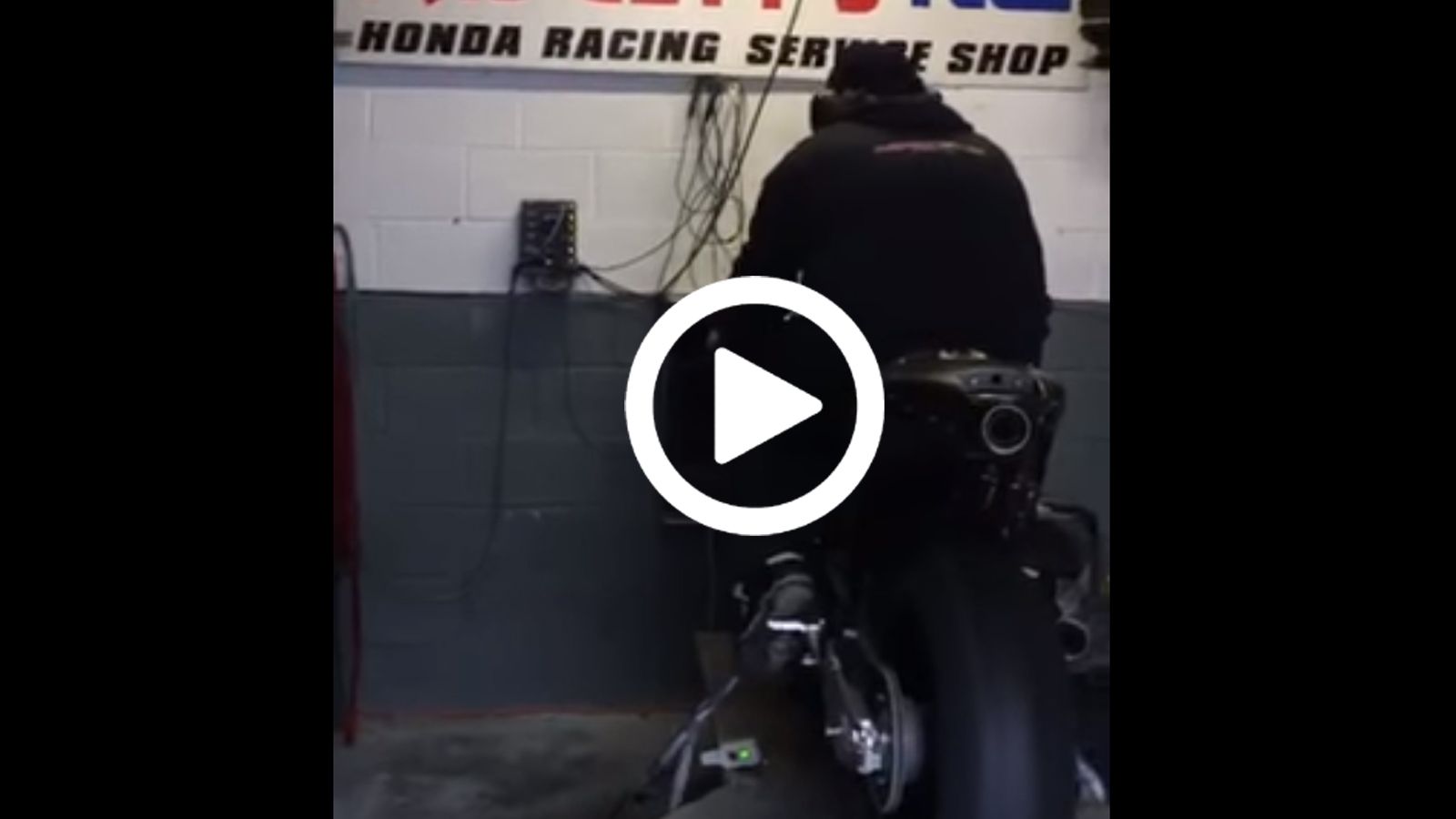 Απλά ανατριχιαστικός ήχος! 