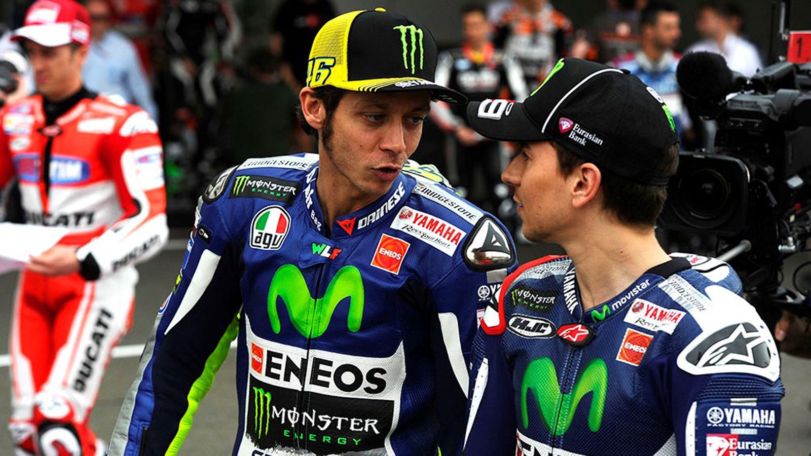 Διαφορετική προσέγγιση στις δοκιμές για τους Lorenzo και Rossi. 