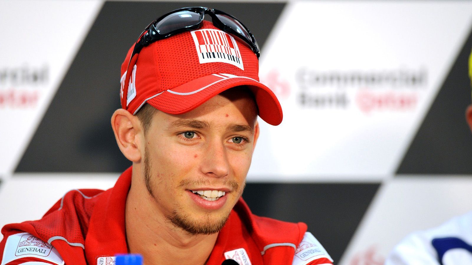 Συνεχώς δίπλα στον Lorenzo θα είναι ο Stoner, o οποίος αποδεικνύεται σε έναν αρκετά ισχυρό άνδρα μέσα στην Ducati.