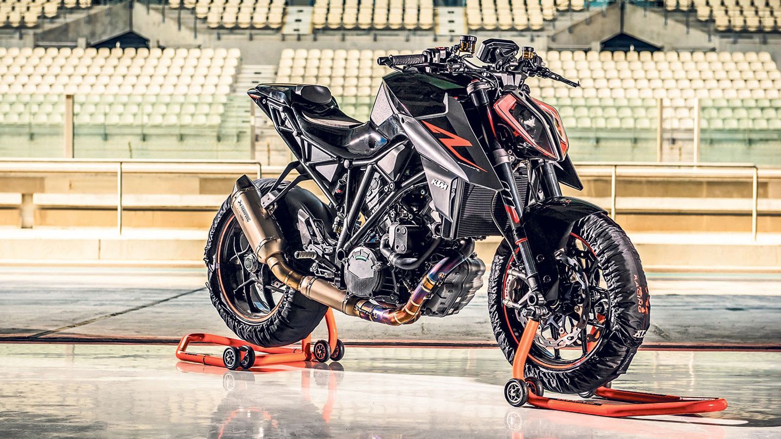 Το ανανεωμένο KTM Super Duke 1290 R 2017