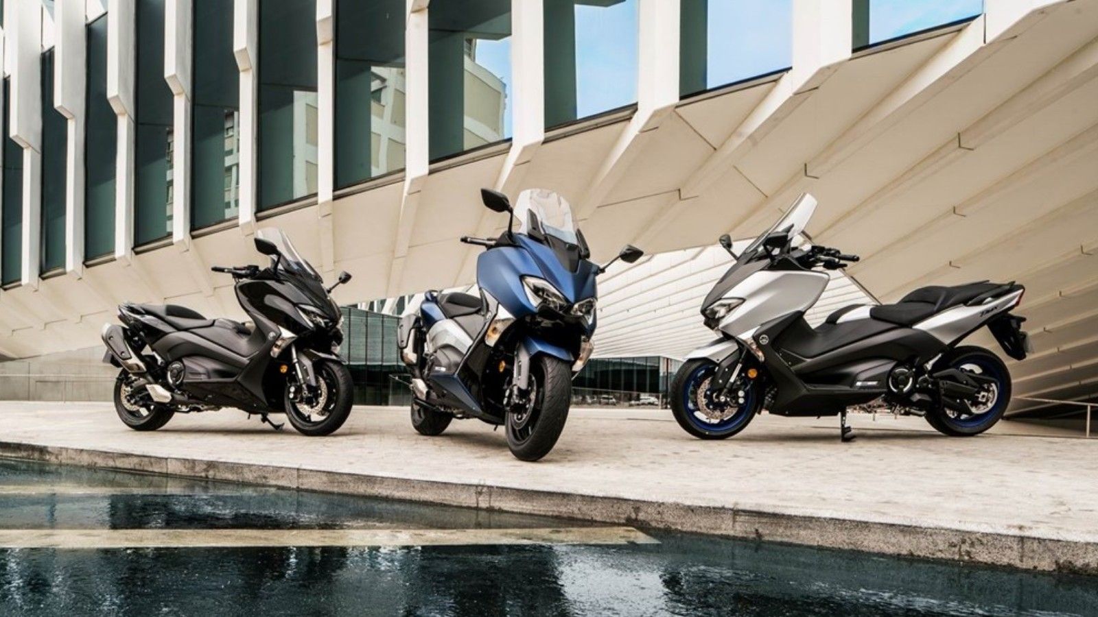 Αυτό είναι λοιπόν το νέο Yamaha TMAX 2017! 