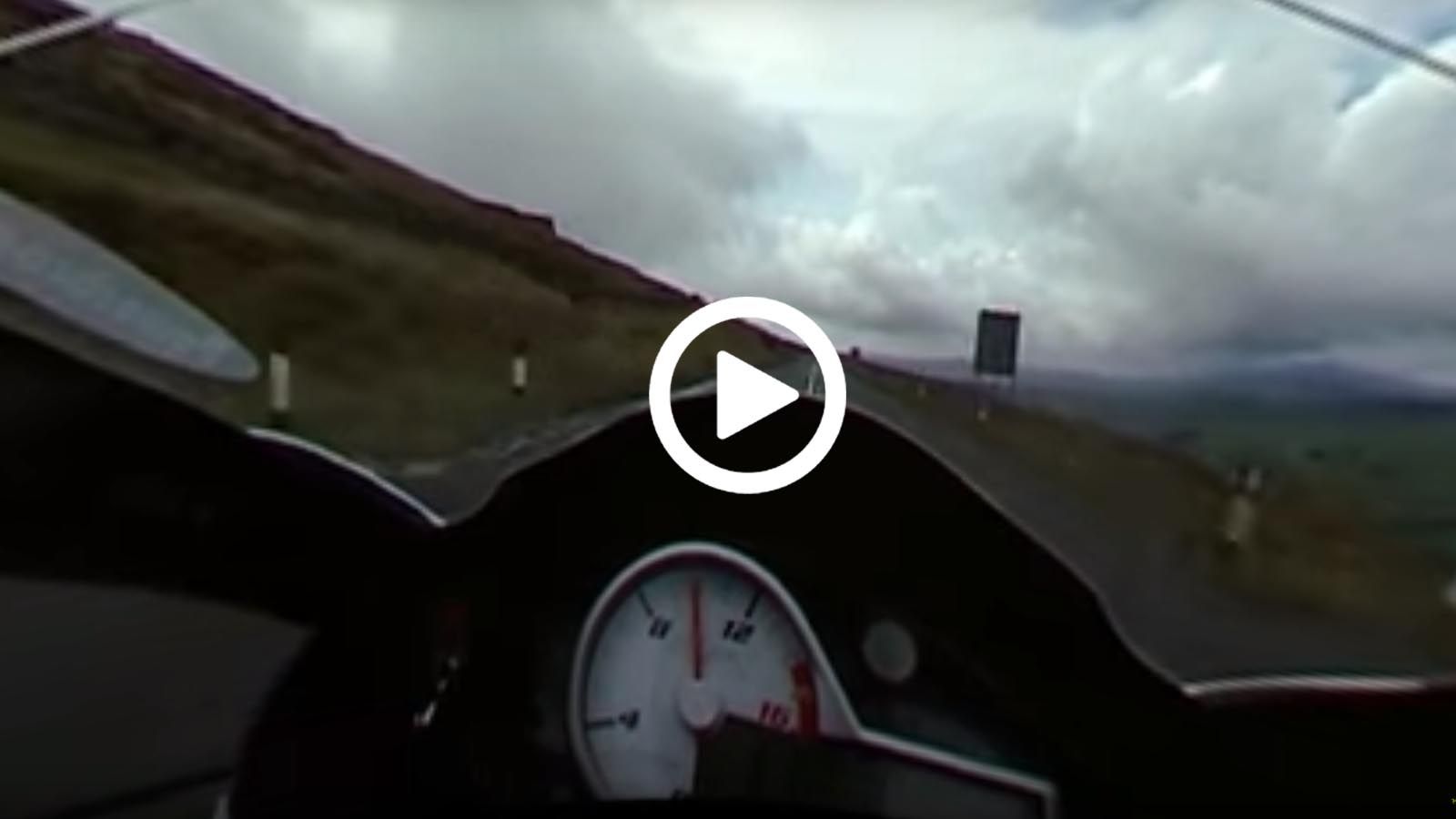 Οδήγηση στα άκρα και πολλές φορές...με τον ένα τροχό! 