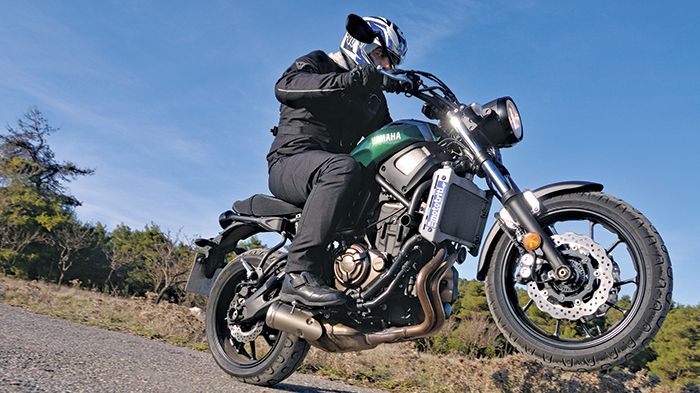 Fun, fun, fun. To XSR700 σου φτιάχνει την διάθεση σε καθημερινή βάση!