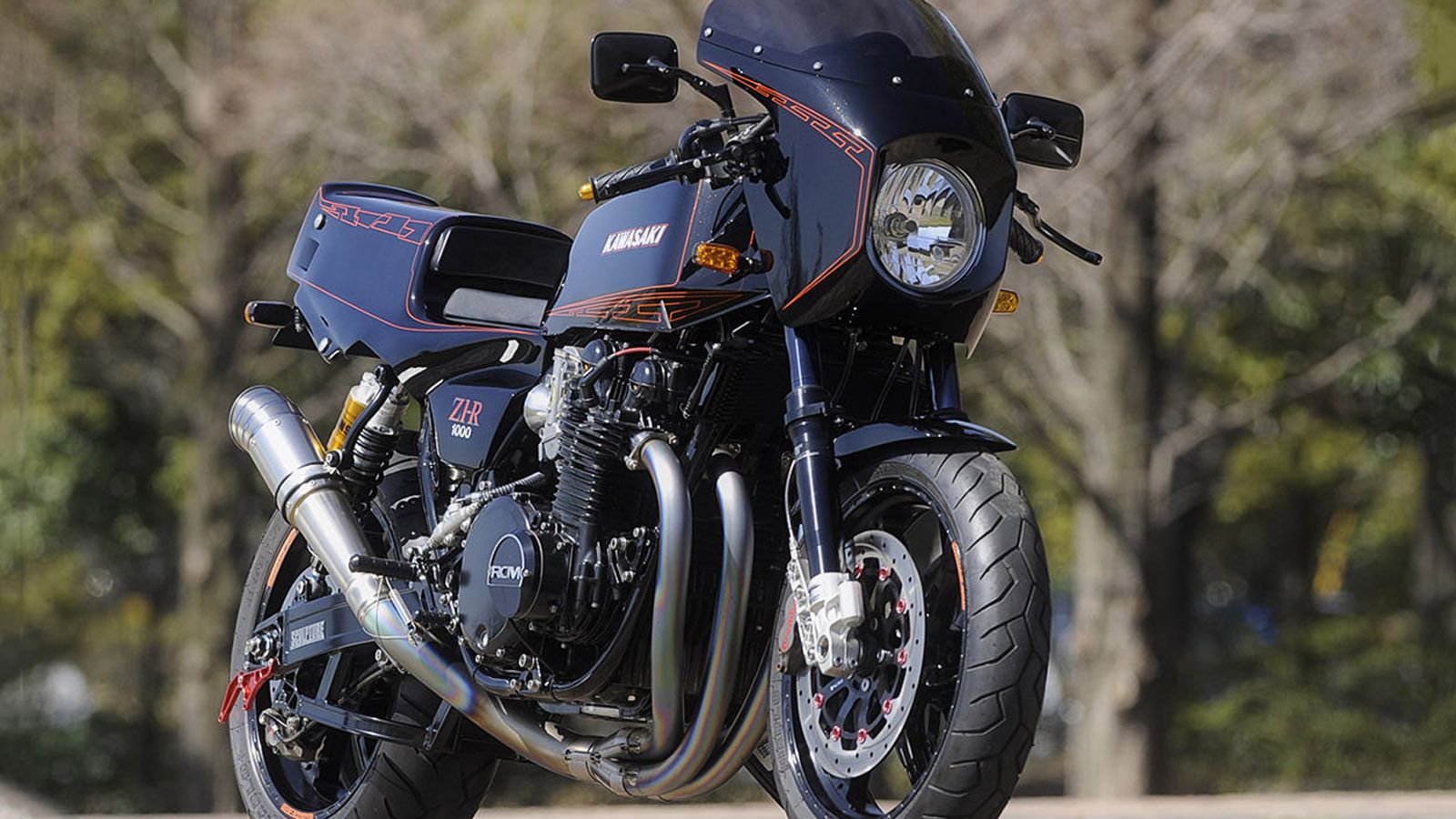 'Aκρως 'πολεμικό' look! 