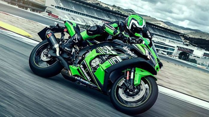 Το ZX-10R καθώς και όλα τα υπόλοιπα νέα μοντέλα βρίκονται στον τιμοκατάλογο της Kawasaki  