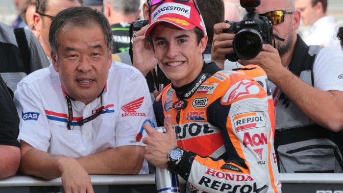 Ο Nakamοto μαζί με το Marc Marquez, τον οποίο θεωρεί τον ταχύτερο αναβάτη των MotoGP. 