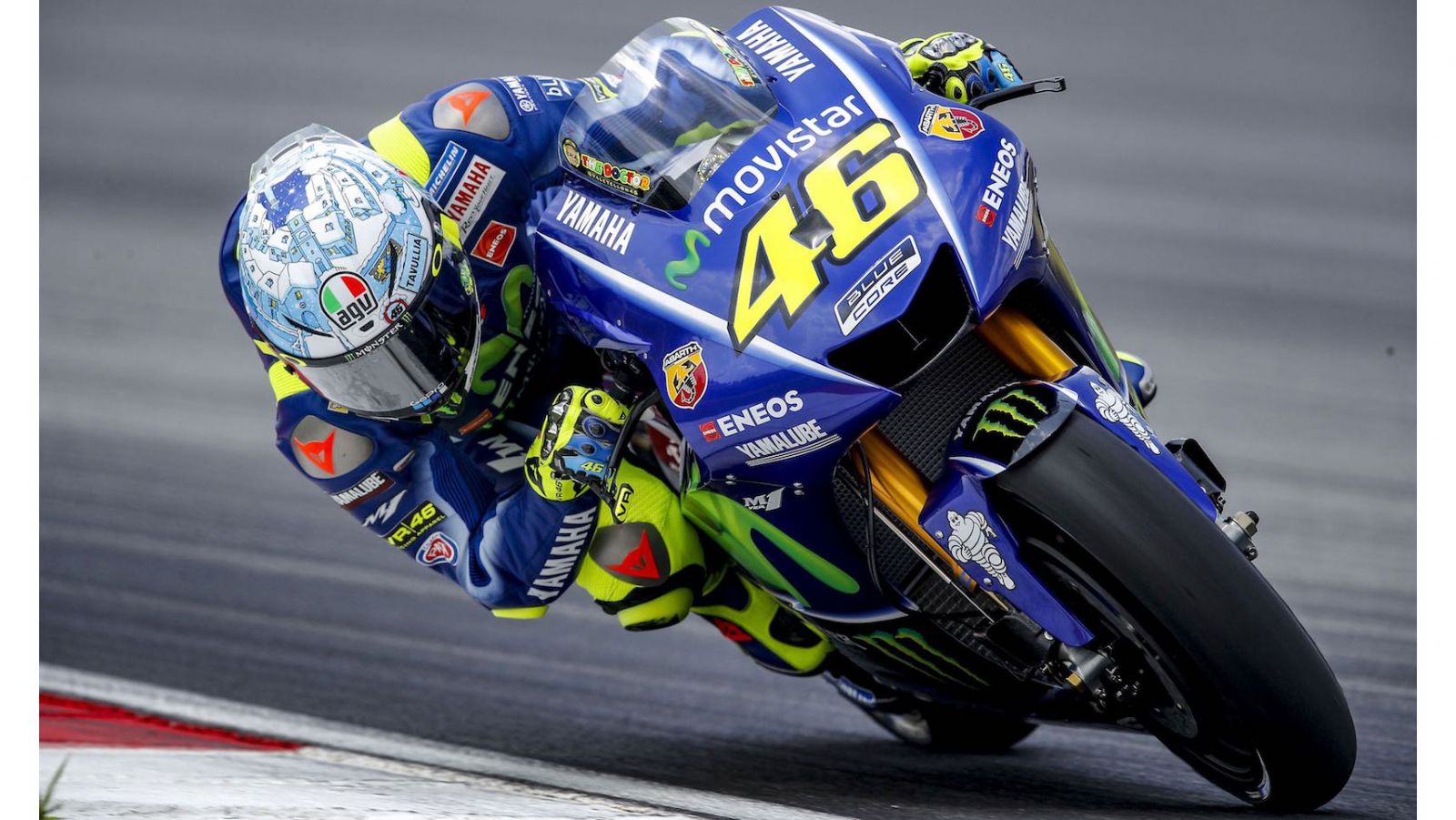 Δοκίμασαν μια μείξη των πλαισίων του 2016 και του 2017.