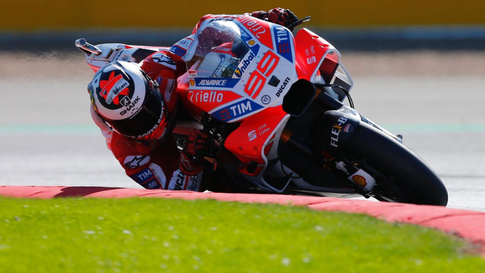 Προβληματισμένος ο Lorenzo με την απόδοση της Ducati