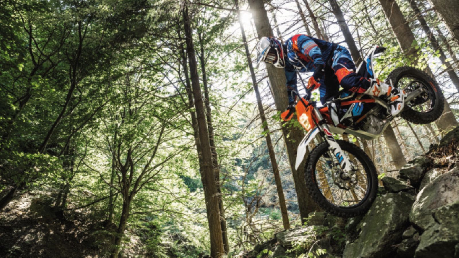 Το πακέτο των ηλεκτρονικών έχει βελτιωθεί.