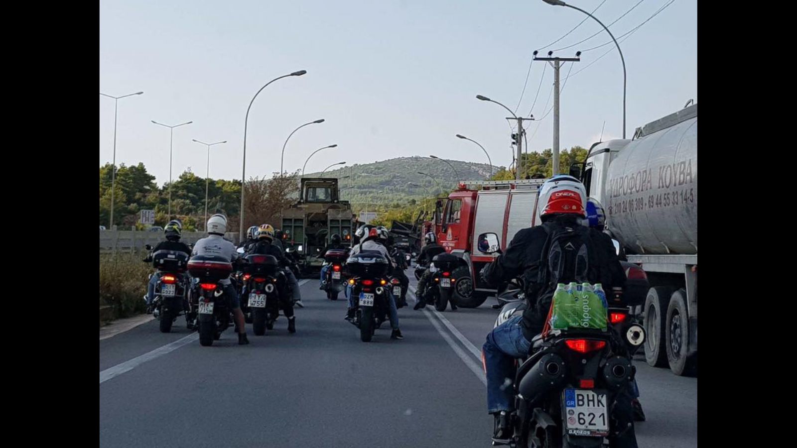 Οι Greek Riders στη μάχη με τη φωτιά