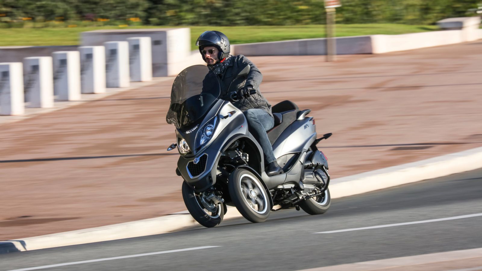 PIAGGIO: Ημερίδα Εκπαίδευσης Ασφαλούς Οδήγησης