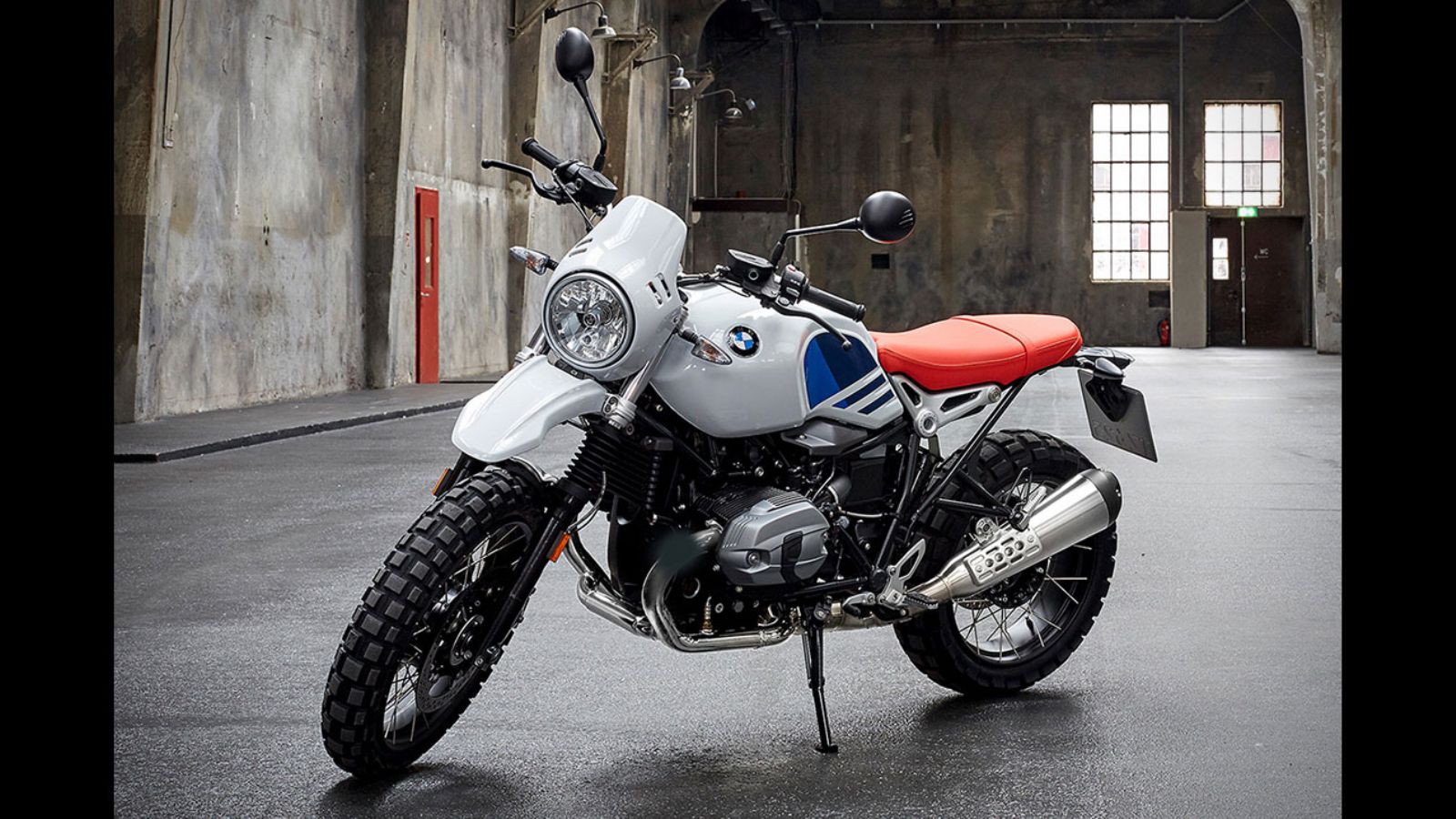 Ρετρό εμφάνιση που παραπέμπει σε παλαιότερες G/S