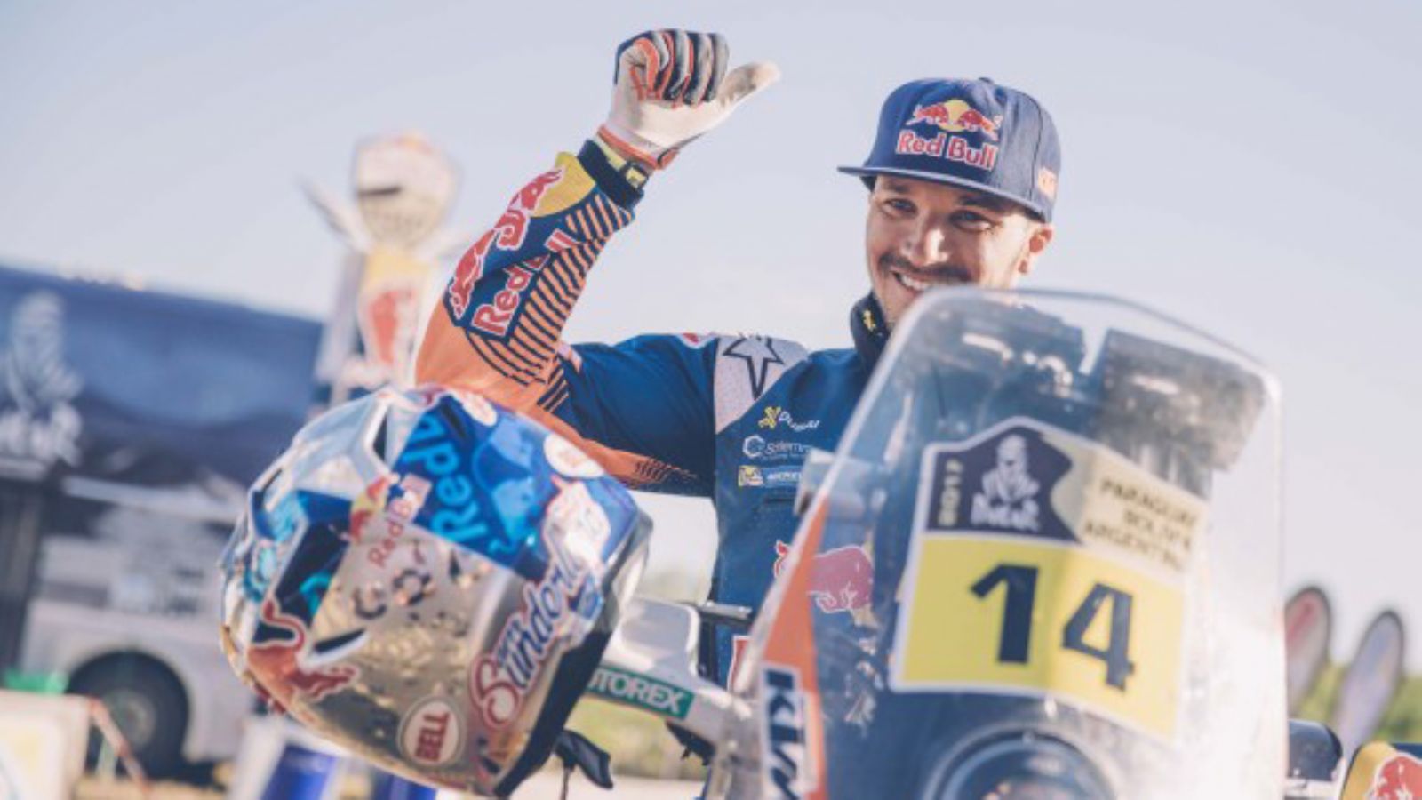 Ο νικητής της διοργάνωσης Sam Sunderland!