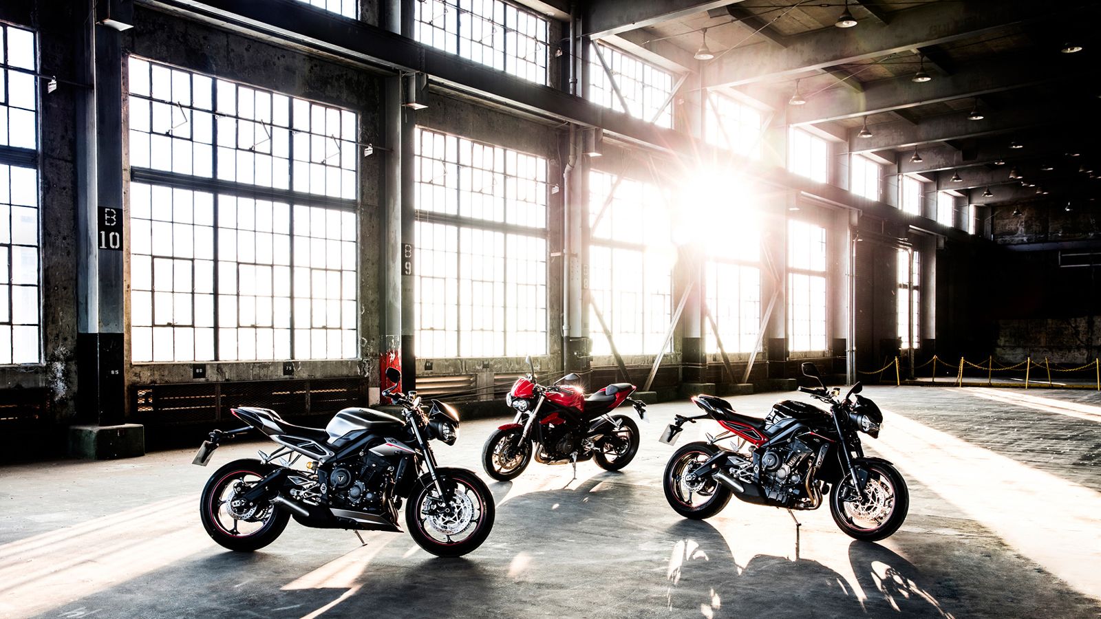 Τα νέα Street Triple