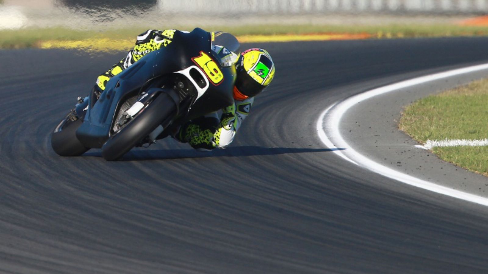 Ο Alvaro Bautista με την μοτοσυκλέτα του!