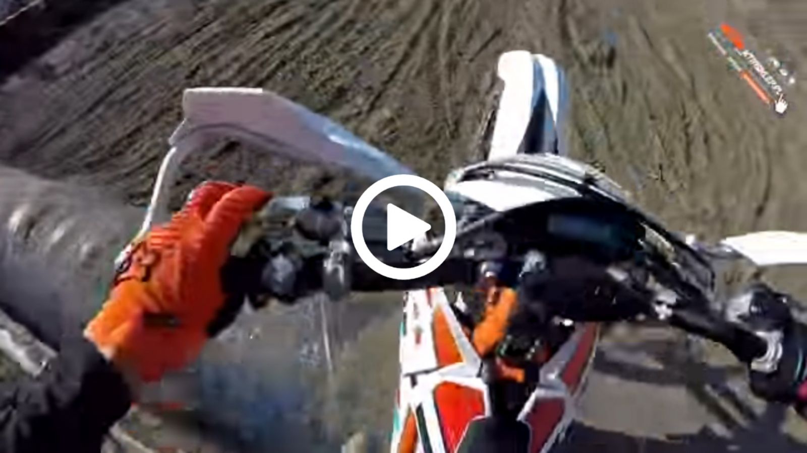 Με ηλεκτρική KTM σε αγώνα