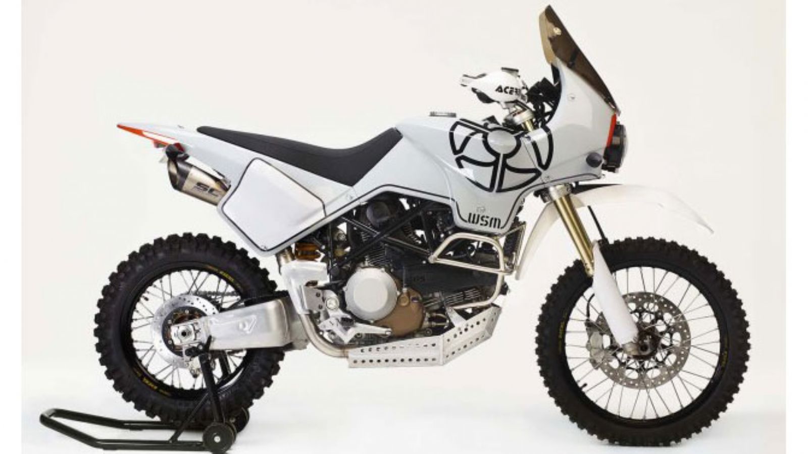 Τροχοί 21 και 17 ιντσών εμπρός και πίσω