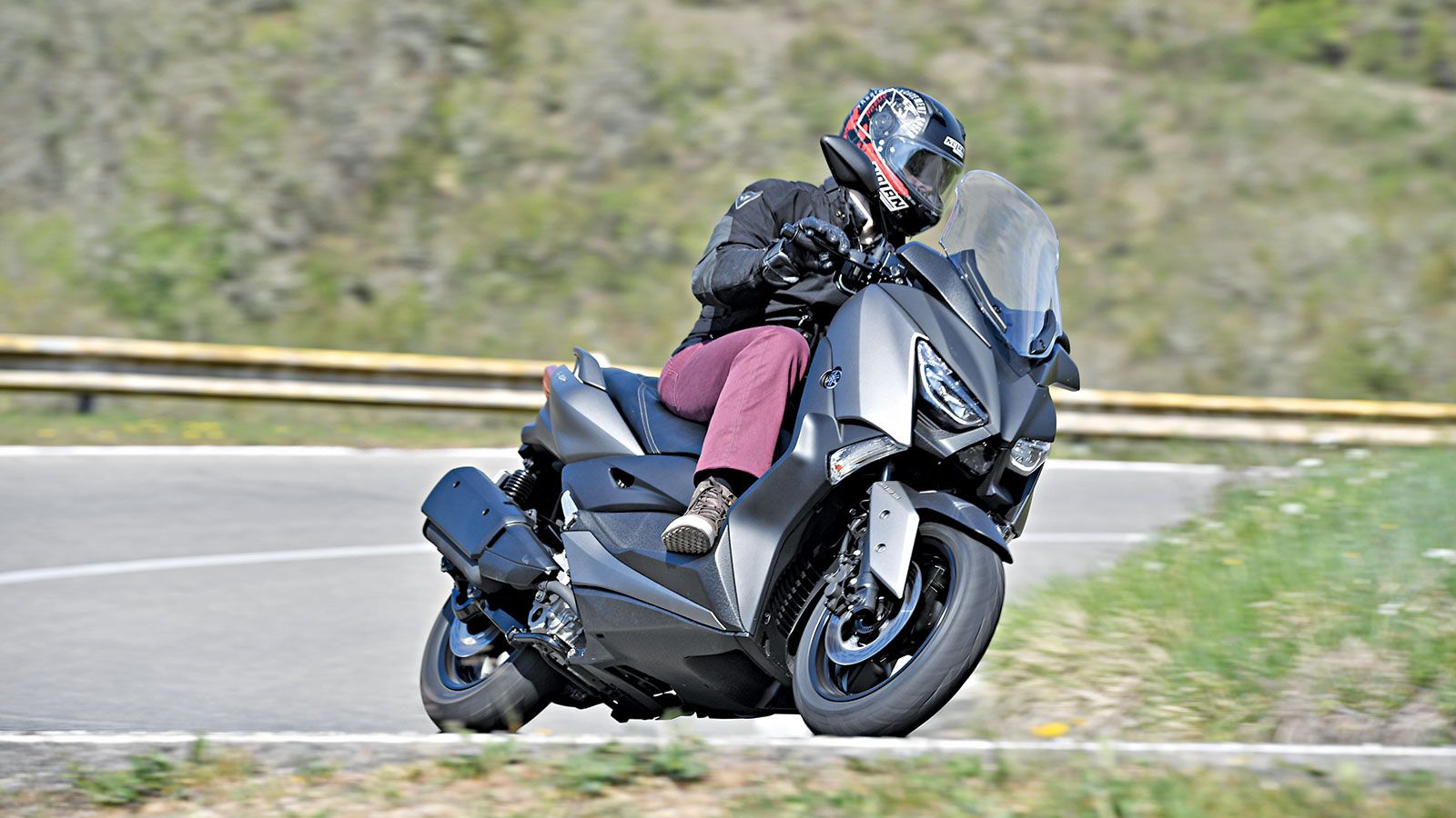 Yamaha X-MAX 300
