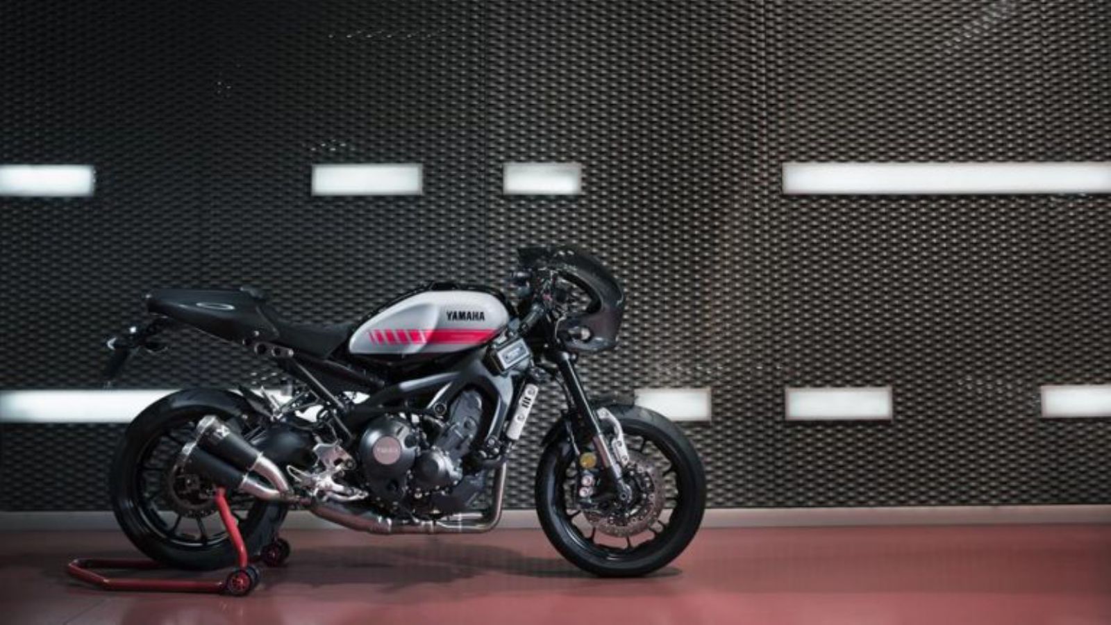 Η Yamaha XSR 900 Abarth!
