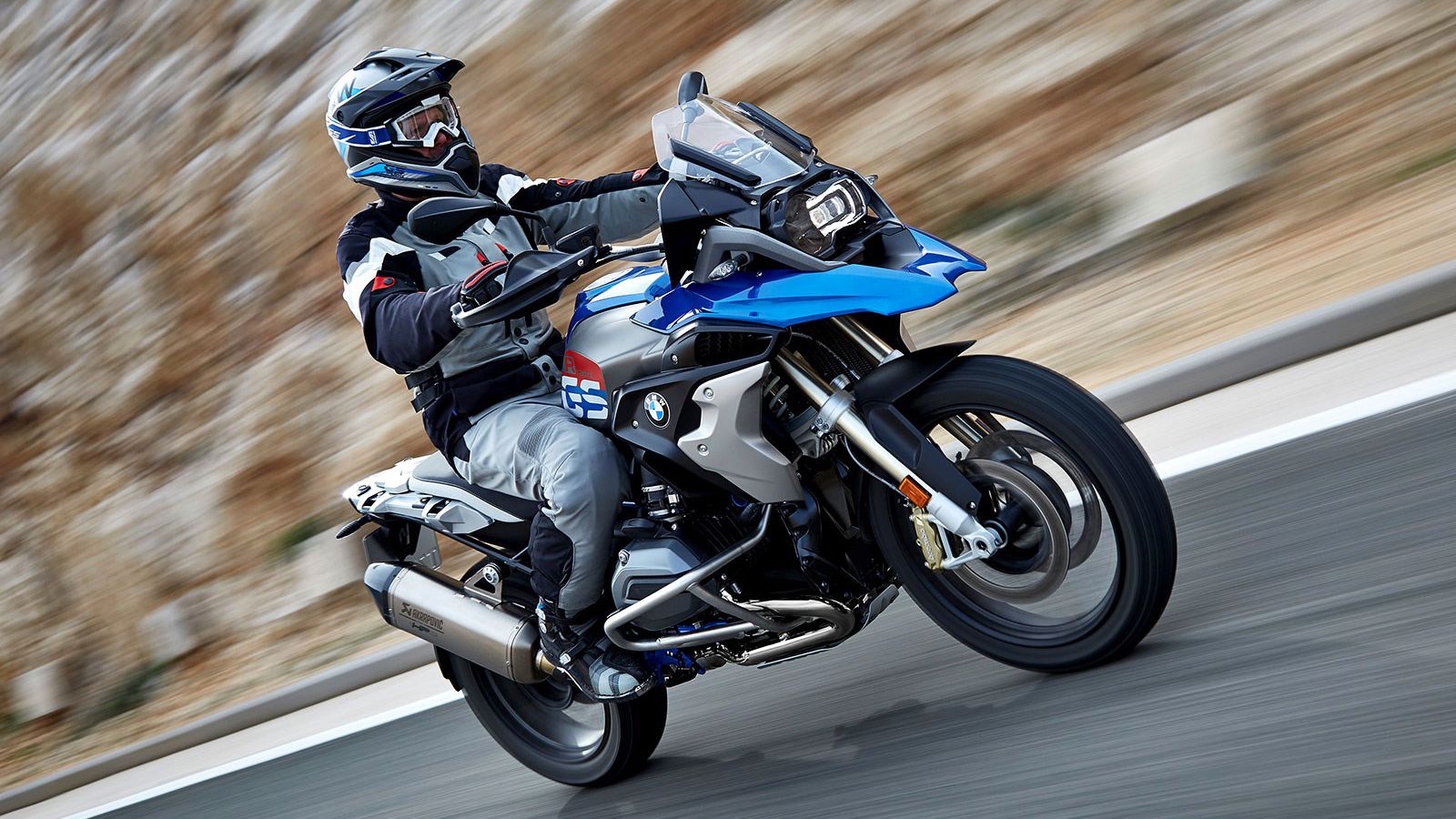 9 Συμβουλές για οδήγηση με δυνατό άνεμο	
