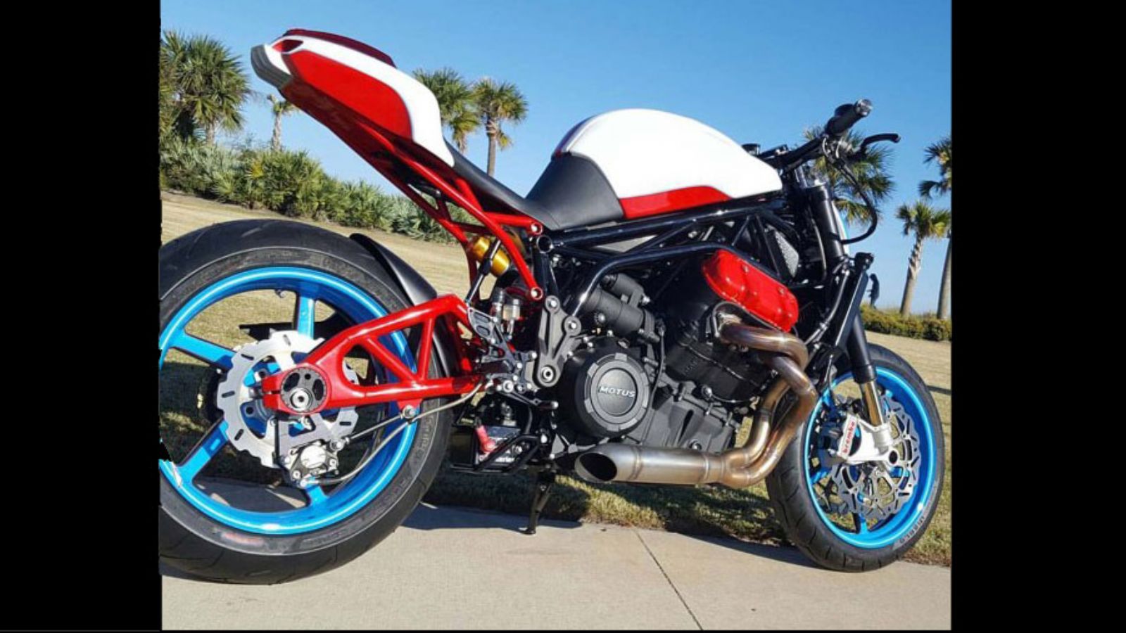 Mία μοτοσυκλέτα για πολλά χιλιόμετρα