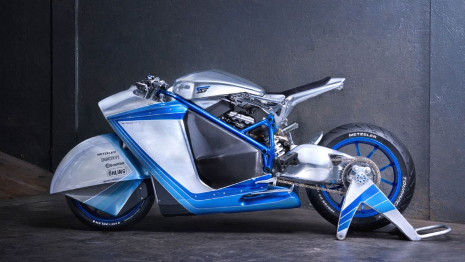 Η φουτουριστική Ducati 848