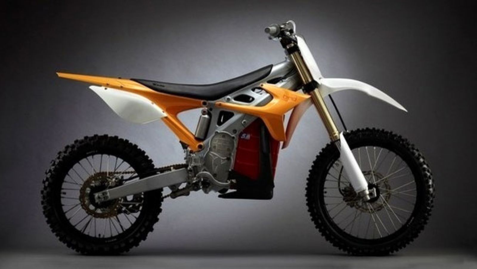 Χρήση υβριδικής μοτοσυκλέτας για στρατιωτικό σκοπό