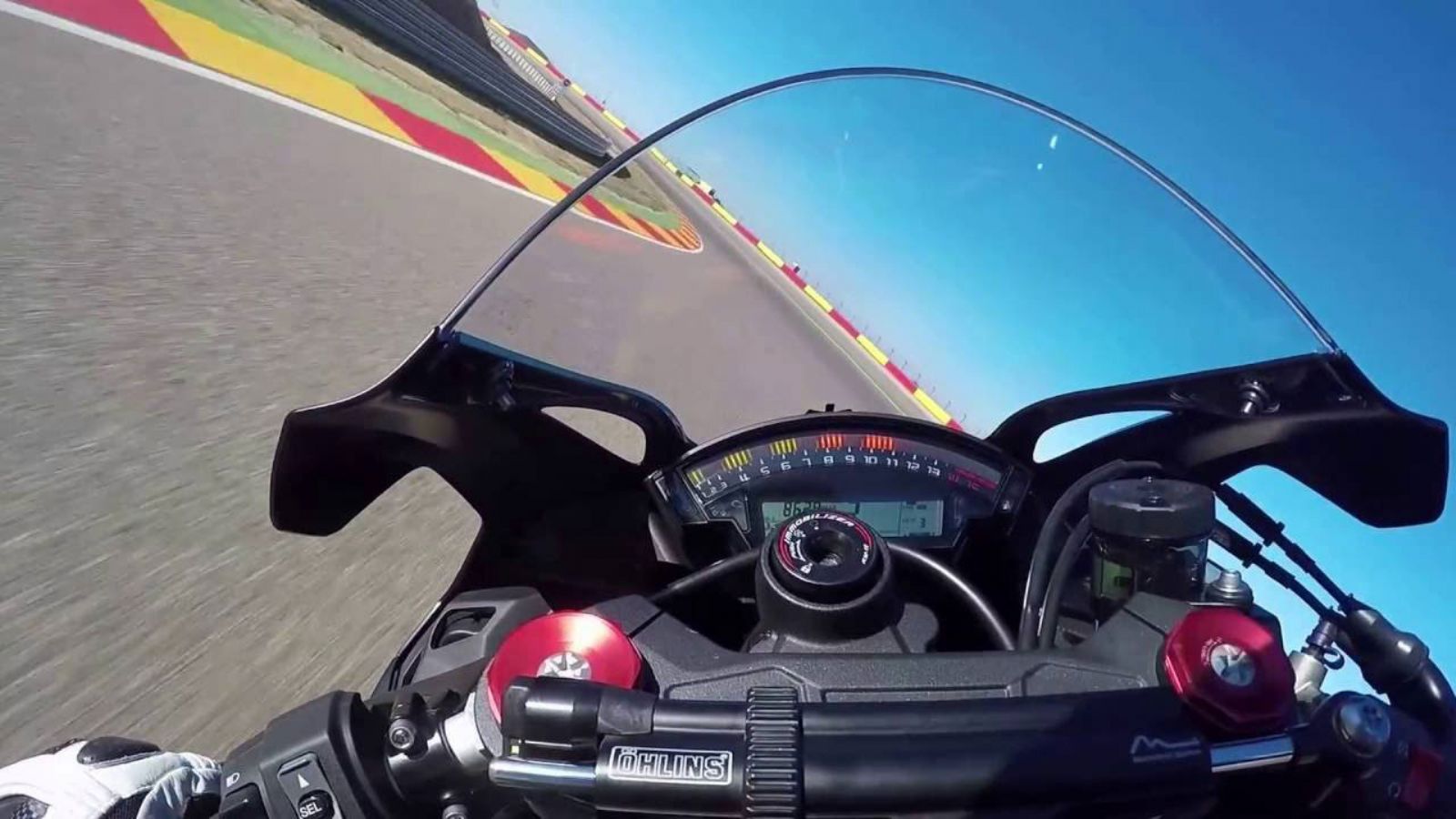 Στρίβοντας με ασφάλεια