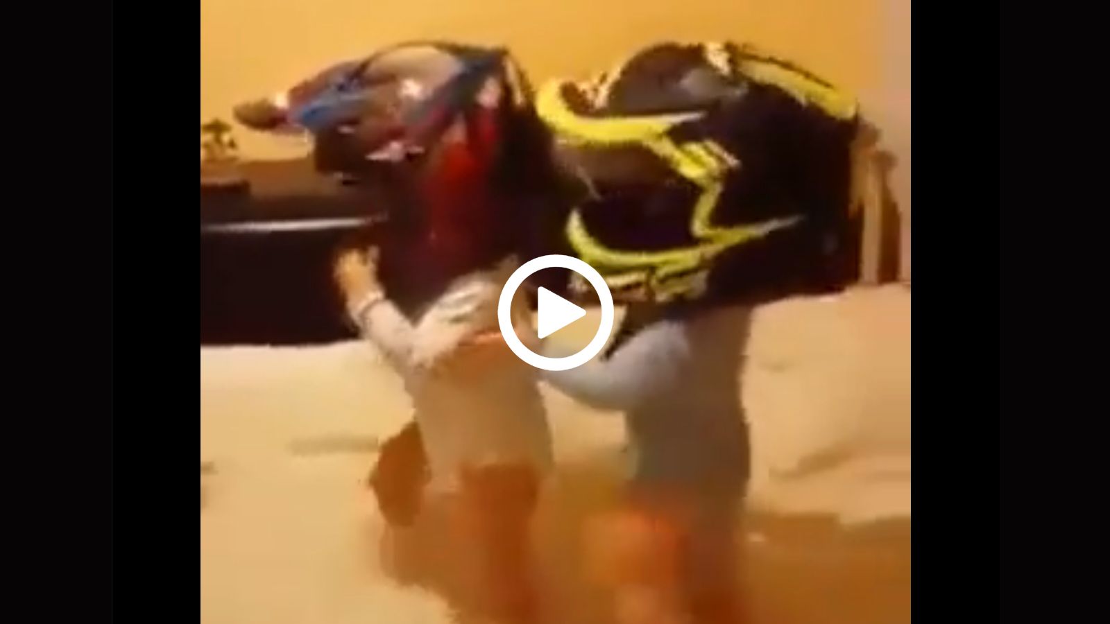 Μοτοσυκλετιστές από κούνια!