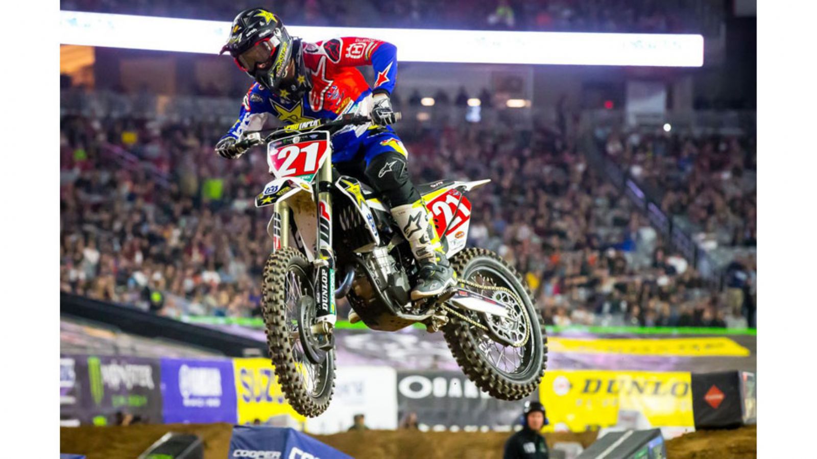 Αυξάνει το βαθμολογικό του προβάδισμα.