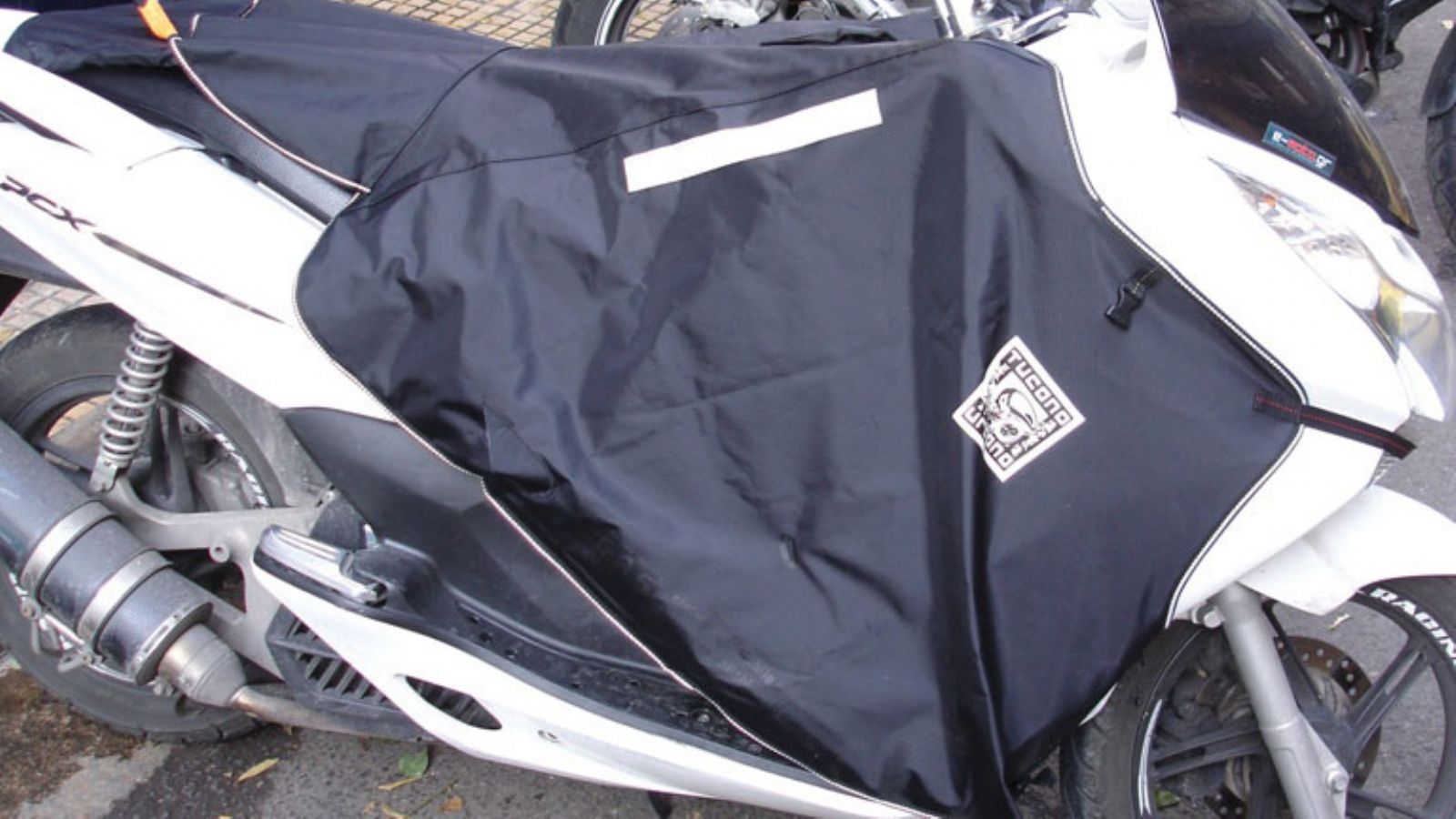 Tucano Urbano R082 για PCX 125