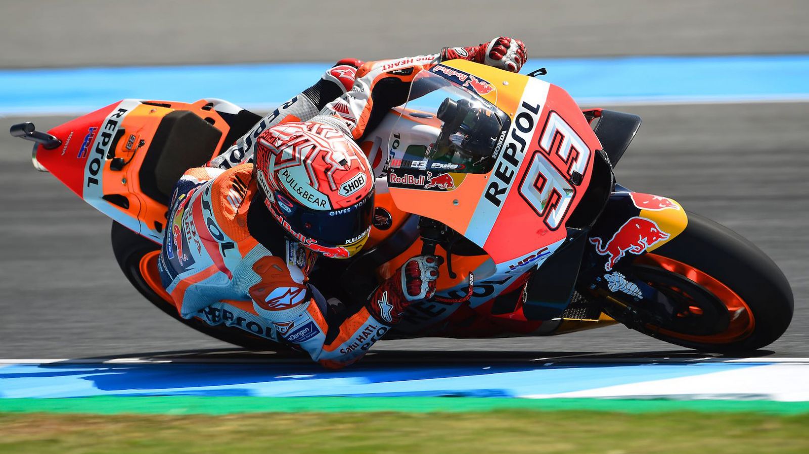 Νικητής στον πρώτα αγώνα MotoGP της Ταϊλάνδης