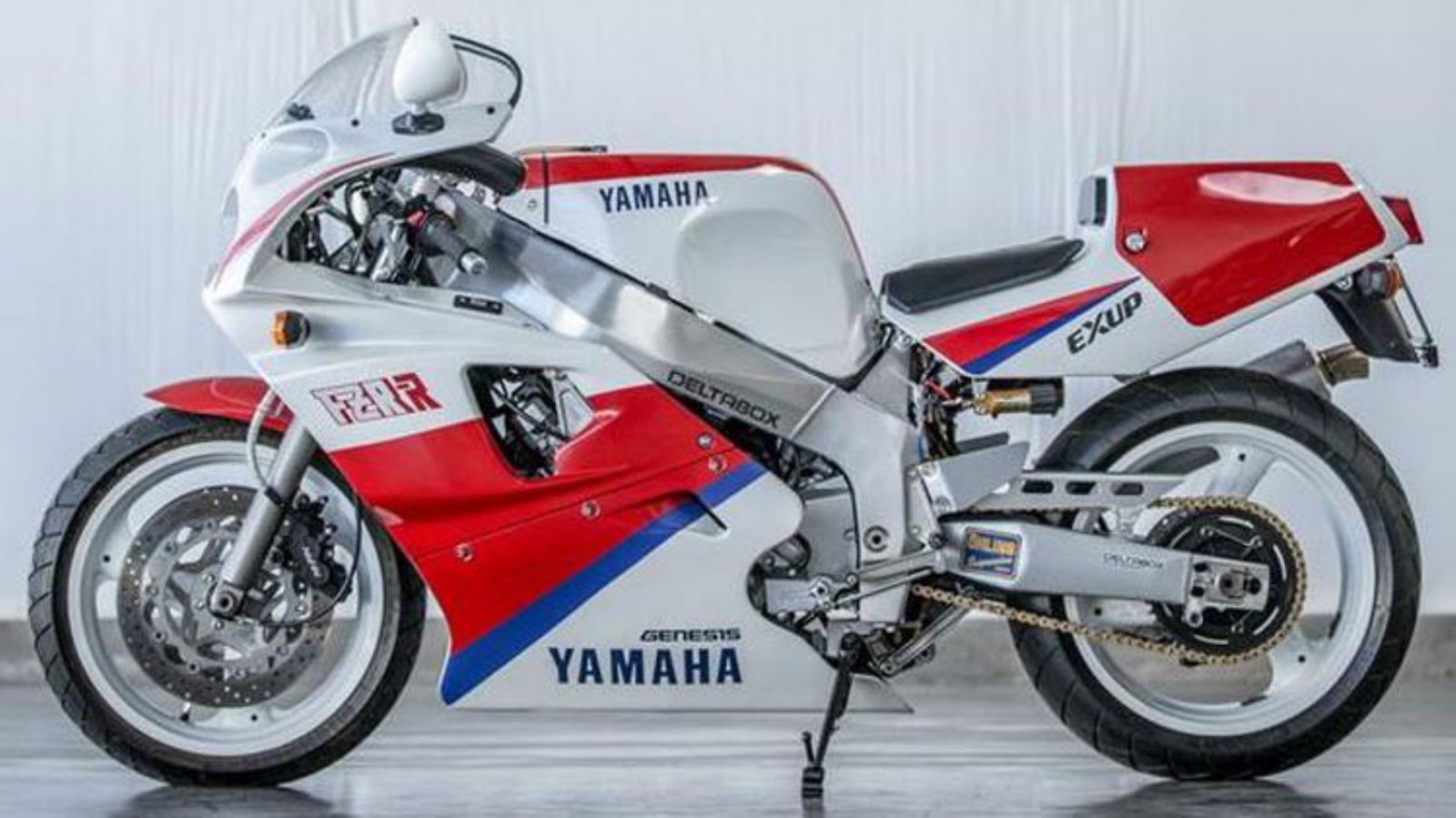 Yamaha FZR 750RT OW01