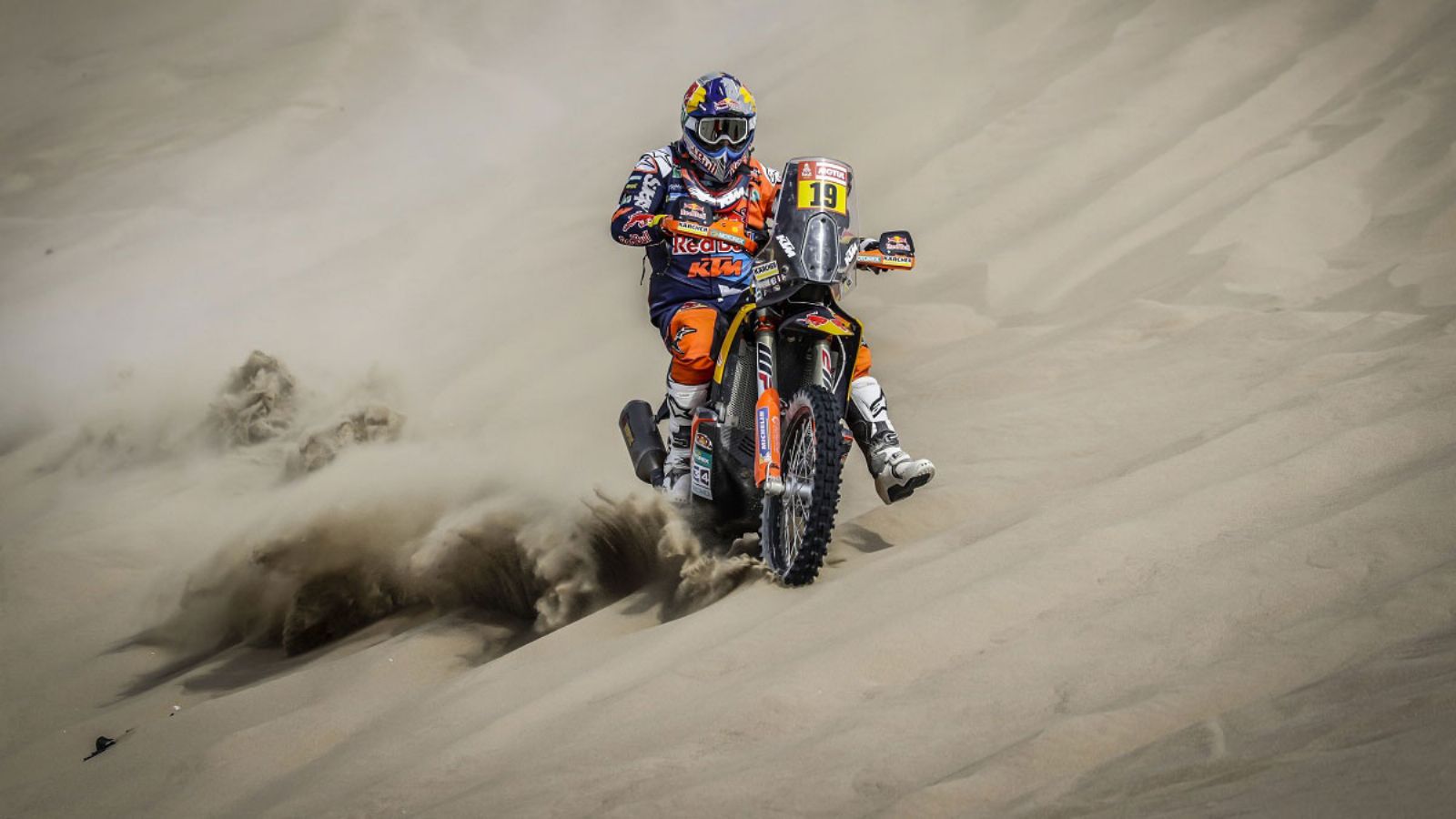 Νικητής στη μεγαλύτερη ειδική του αγώνα