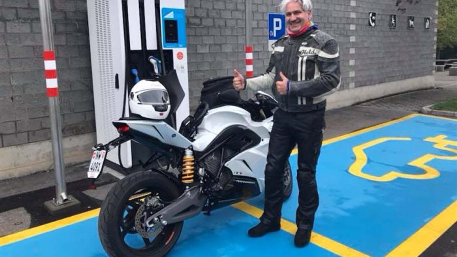 Ένα ακόμα σημαντικό ρεκόρ για την Ιταλική μάρκα μοτοσυκλετών. 