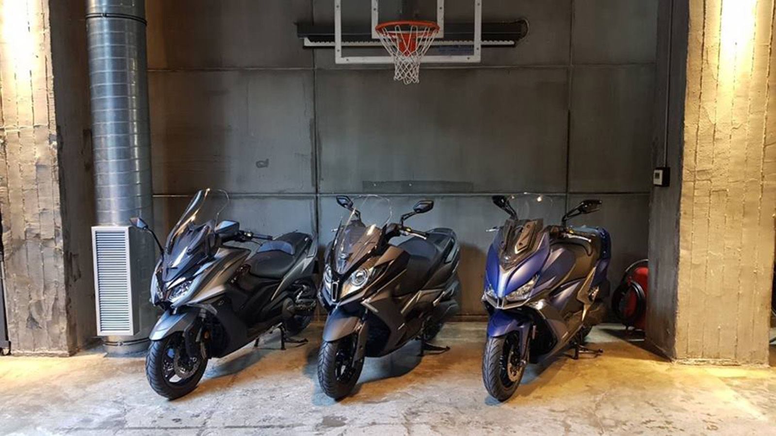 Από την παρουσίαση και την πρώτη μας οδηγική επαφή με το XCiting-S 400.