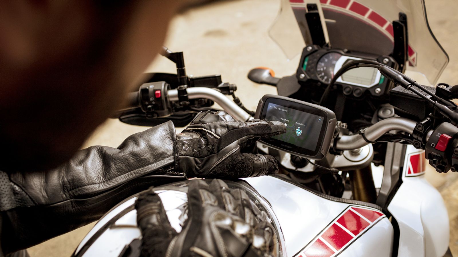 TomTom RIDER 450: Ο ακούραστος πλοηγός σου