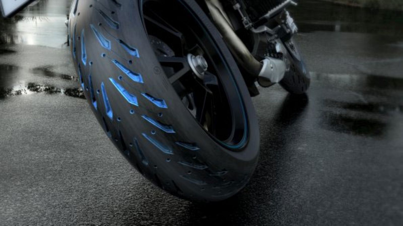 Έτσι φτιάχνεται ένα ελαστικό μοτοσυκλέτας