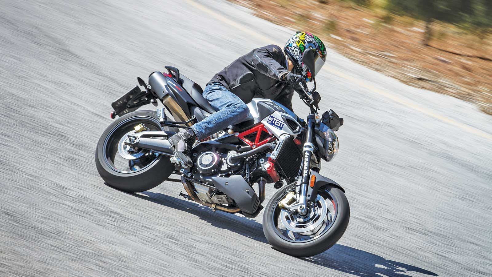 Test: Aprilia Shiver 900
