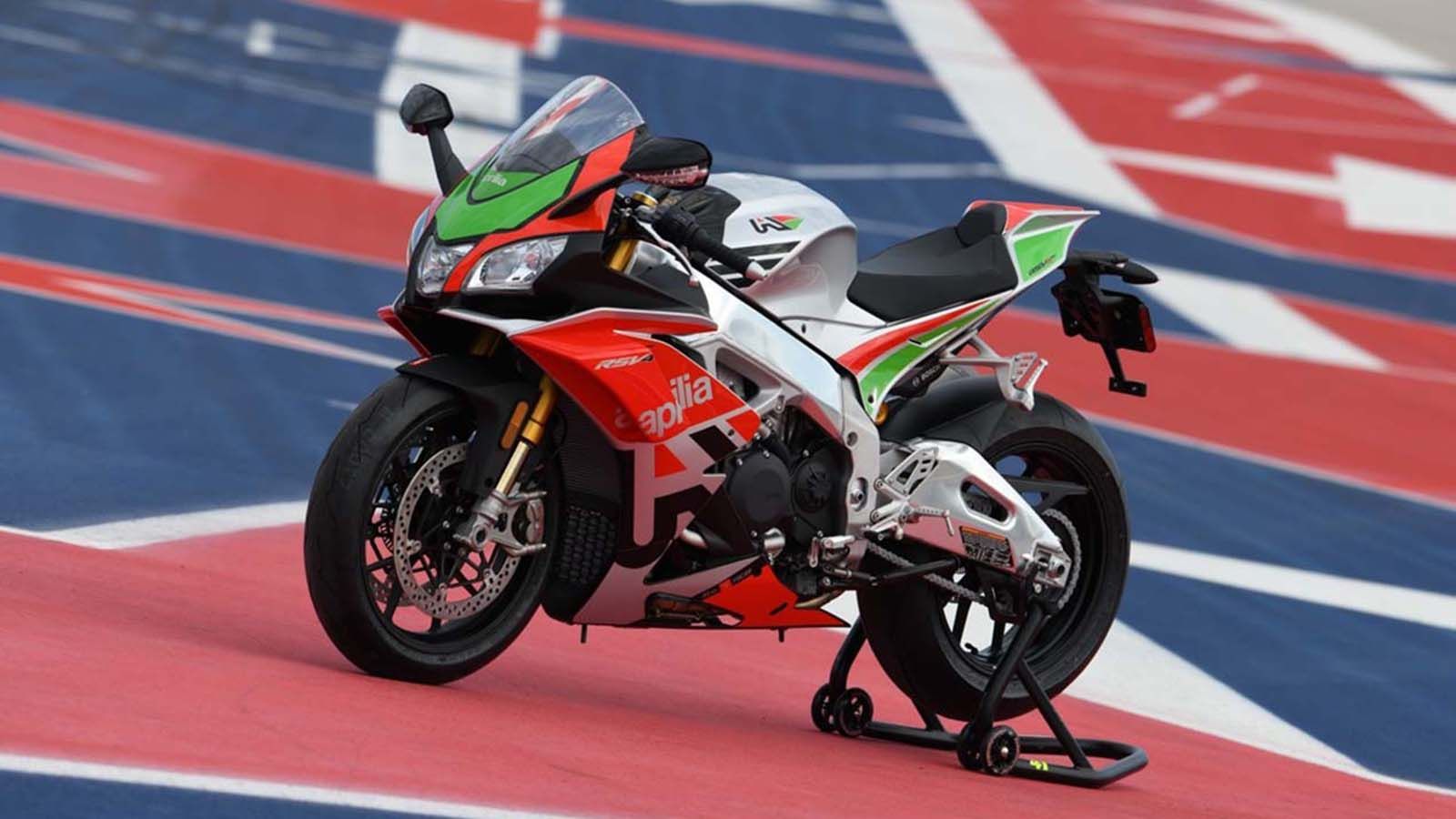 Aprilia RSV4 RF LE 