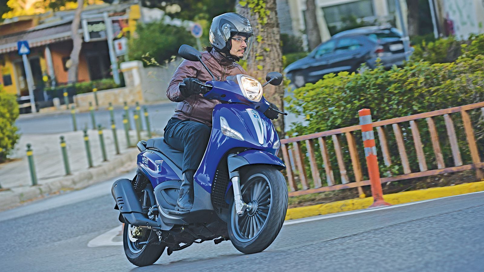 Το Piaggio Beverly S 300 είναι ένα scooter, που θα σας βγάλει ασπροπρόσωπους στην αστική μετακίνηση!