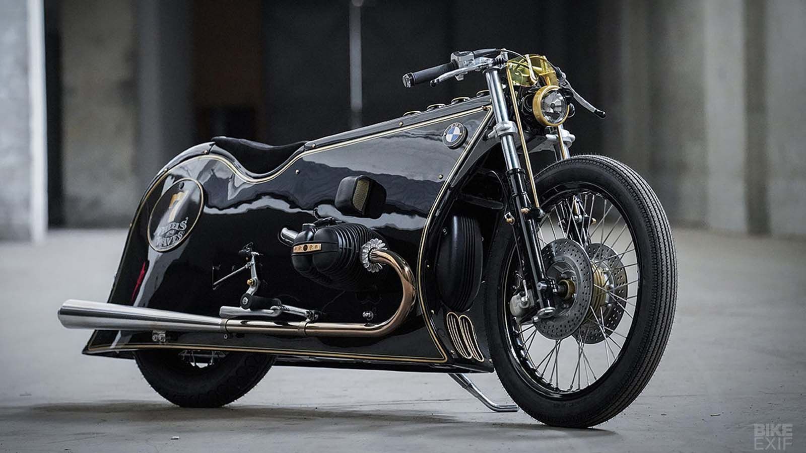 Η Black Phantom σε όλο της το μεγαλείο.