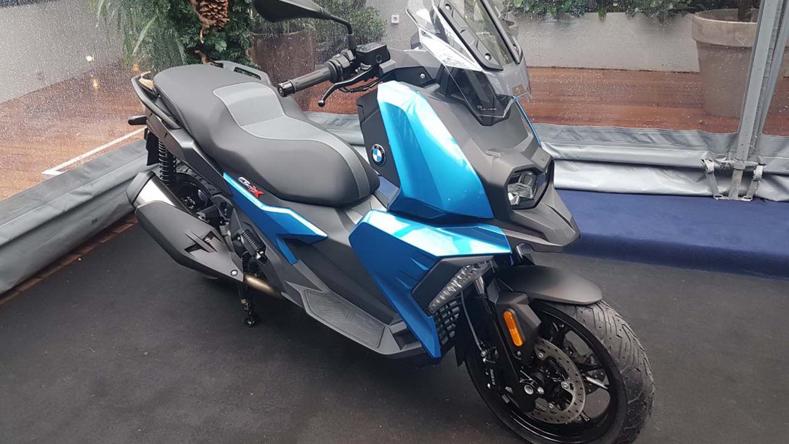 Ιδού το ολοκαίνουργιο BMW C400X