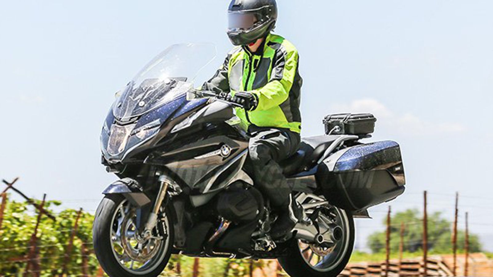 Νέο BMW R1200RT;