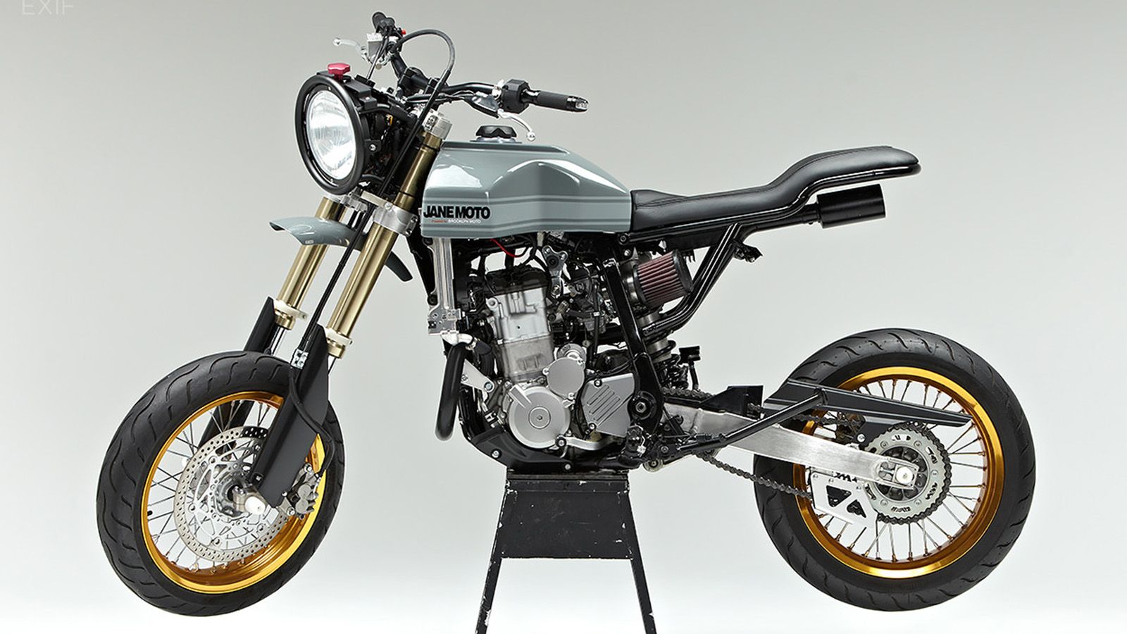 Suzuki DR-Z400 «Gothamist»: SM κόλαση! 